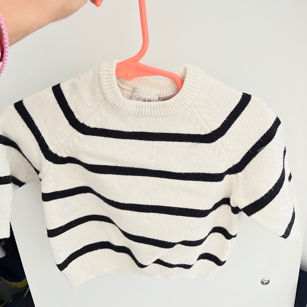 Zara black and white baby sweater 9-12M